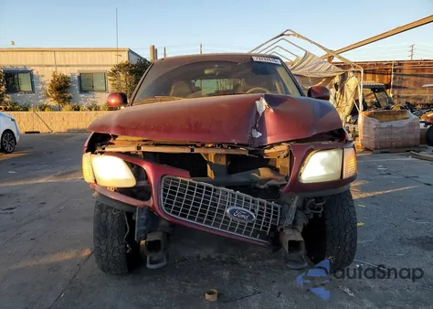 1999 Ford Expedition z USA, uszkodzony, nr VIN 1FMPU18L6XLB77776